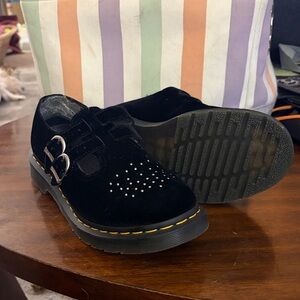 Dr. Martens 8065 Women’s Mary Jane’s Velvet Size 9